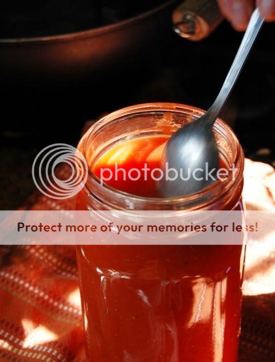 11th Heaven's Homemaking Haven Making and Bottling Tomato Sauce